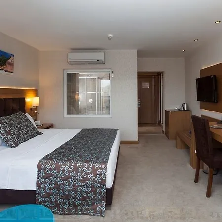 Marina Vista Hotel